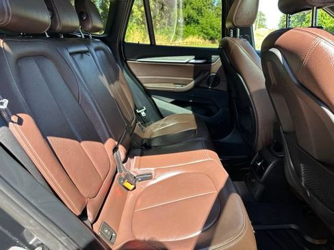 Used 2017 BMW X1 xDrive28i AWD/4WD image 21