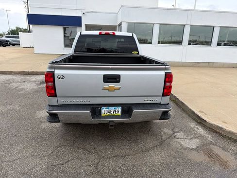 Used 2017 Chevrolet Silverado 1500 LT w/ All Star Edition AWD/4WD image 5