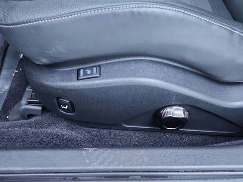 Used 2019 Nissan GT-R image 45