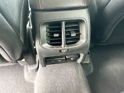 Used 2020 Jeep Cherokee Trailhawk w/ Cold Weather Group AWD/4WD image 22
