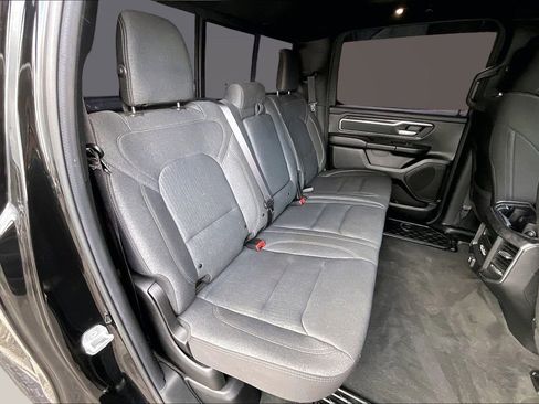 Used 2019 RAM 1500 Big Horn image 28