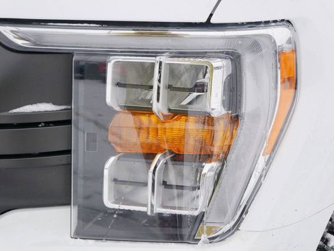 Certified 2023 Ford F150 XLT w/ Equipment Group 302A High image 5