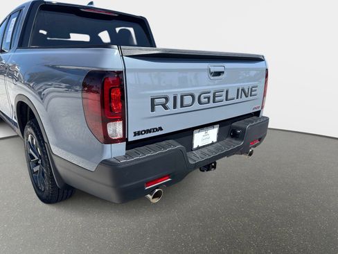 Certified 2025 Honda Ridgeline Sport image 10
