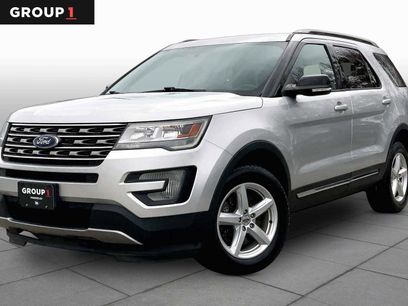 Used 2017 Ford Explorer XLT