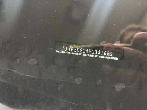 Used 2023 Kia Telluride SX Prestige AWD/4WD image 3