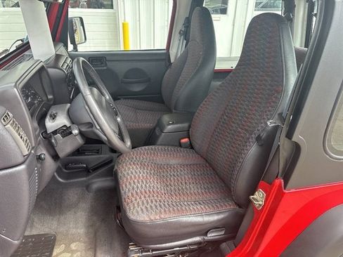 Used 2000 Jeep Wrangler Sport image 4