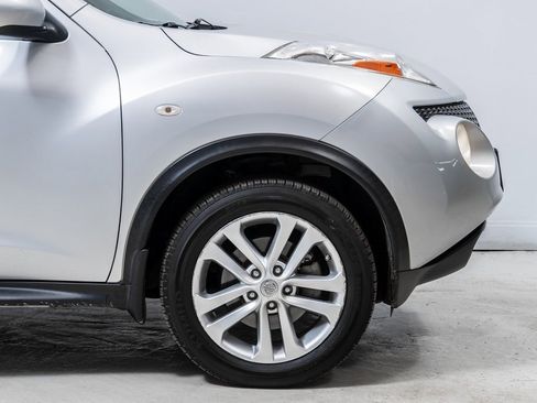 Used 2014 Nissan Juke S image 12