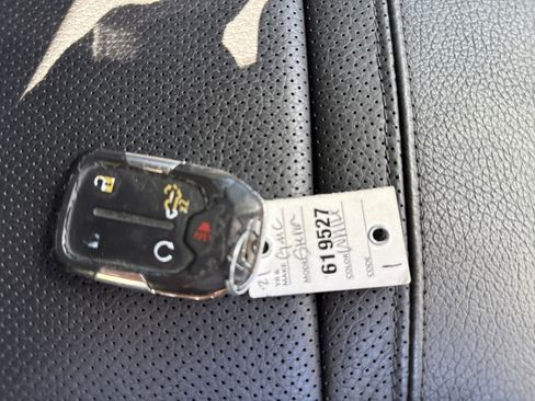 Used 2021 GMC Sierra 1500 Denali w/ Denali Ultimate Package image 23