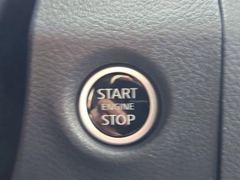 New 2025 Nissan Frontier PRO-4X image 34