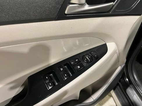 Used 2018 Hyundai Tucson SEL AWD/4WD image 15