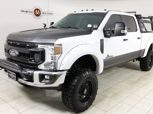 Used 2021 Ford F250 XLT w/ Tremor Off-Road Package image 5