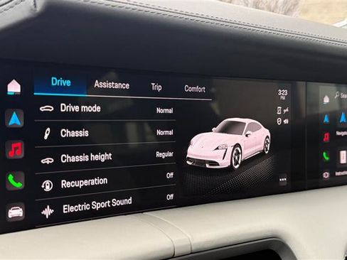 Used 2022 Porsche Taycan 4S image 32