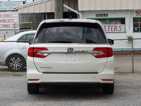 Used 2018 Honda Odyssey EX-L image 7