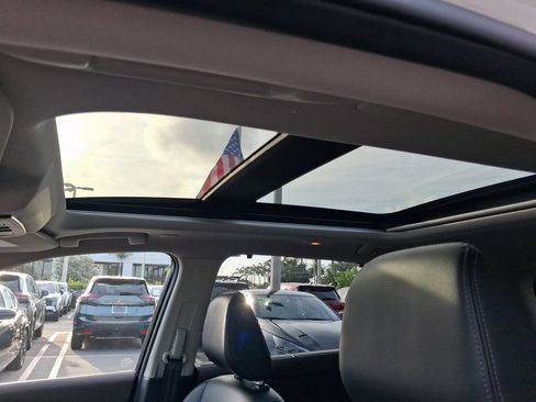 Certified 2022 Nissan Rogue SL w/ SL Premium Package FWD image 15