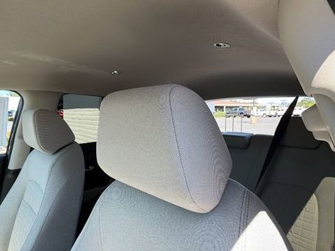 Used 2023 Honda HR-V LX image 22