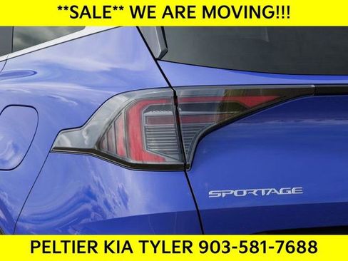 New 2026 Kia Sportage EX image 11