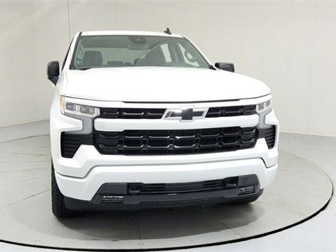 Used 2023 Chevrolet Silverado 1500 RST image 8