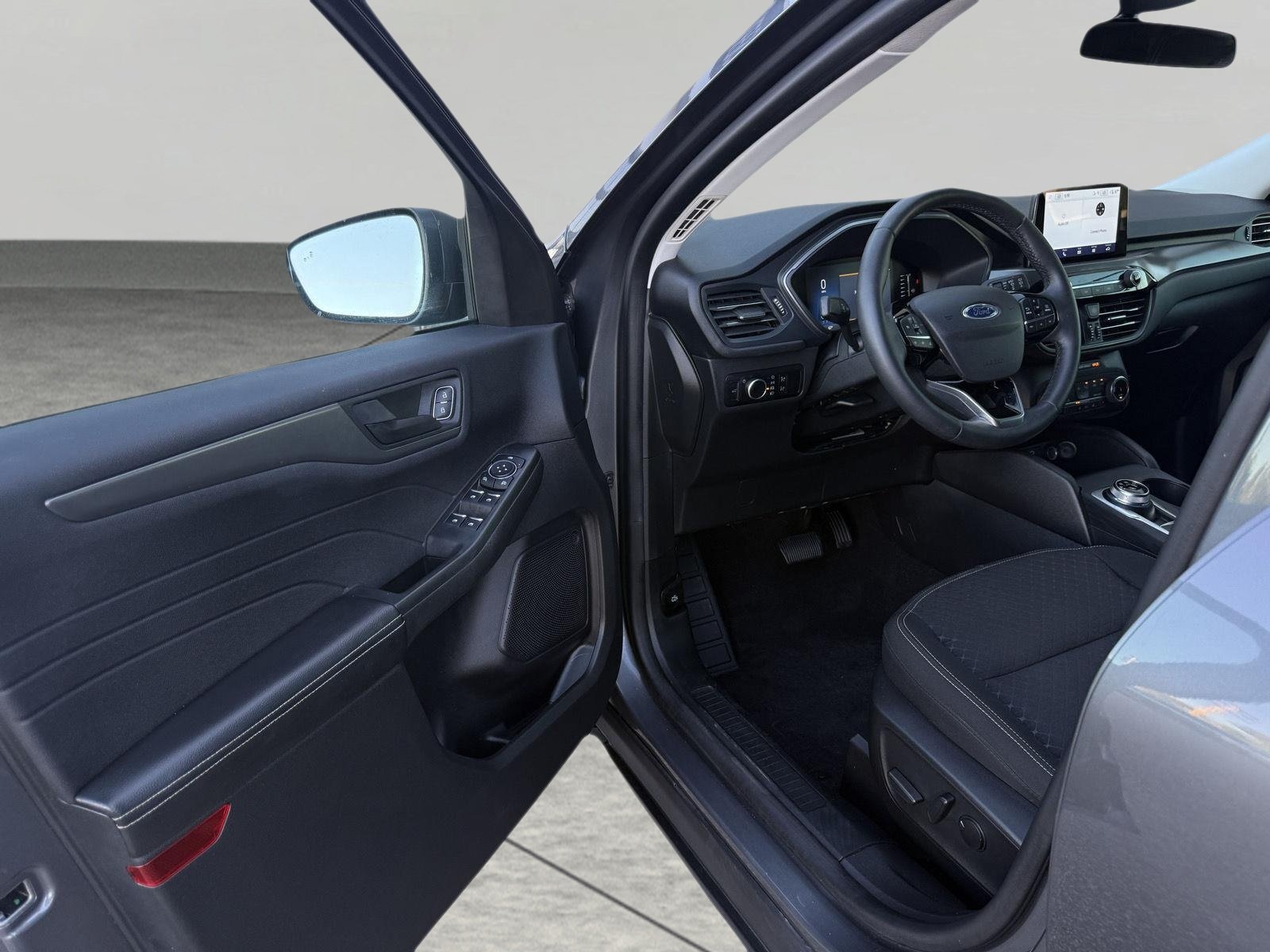 Used 2023 Ford Escape Active AWD/4WD image 19