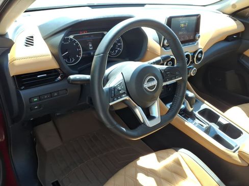 Used 2024 Nissan Sentra SV w/ SV Premium Package FWD image 8