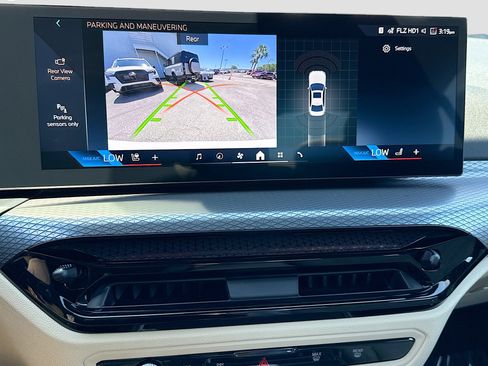 New 2026 BMW 330i Sedan w/ Convenience Package RWD image 34