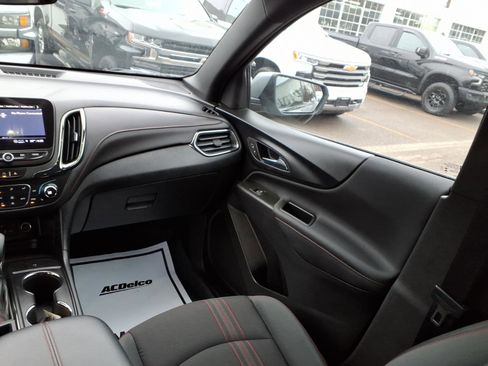 Used 2024 Chevrolet Equinox RS image 16