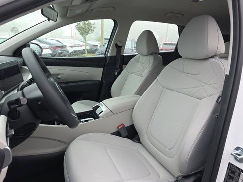 New 2026 Hyundai Tucson SE image 5