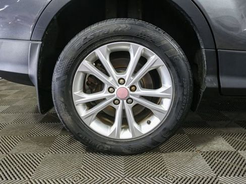 Used 2017 Ford Escape SE w/ Equipment Group 201A image 15