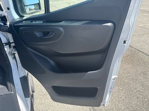 Used 2024 Mercedes-Benz Sprinter 3500 image 19
