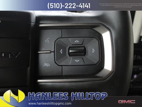 Used 2024 GMC Hummer EV 2X w/ Extreme Off-Road Package AWD/4WD image 32