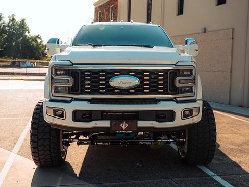 Used 2026 Ford F450 Platinum w/ Platinum Plus Package AWD/4WD image 8