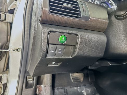 Used 2014 Honda Accord EX-L image 11