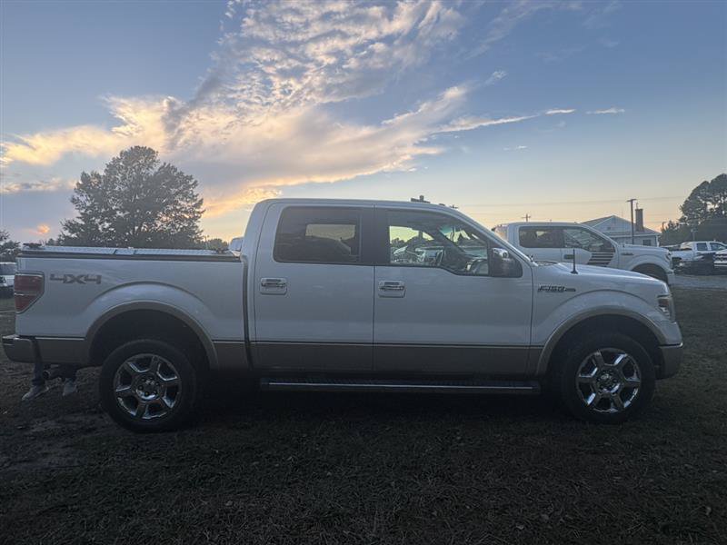 Used 2014 Ford F150 Lariat w/ Equipment Group 502A Luxury AWD/4WD image 3