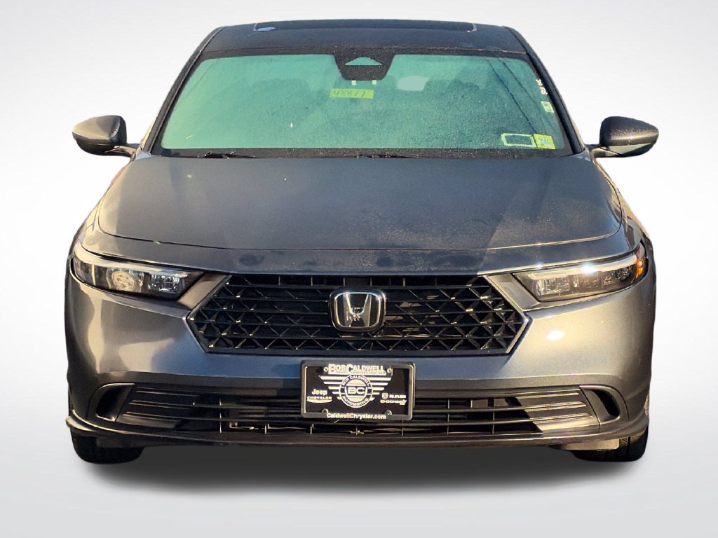Used 2023 Honda Accord EX image 3
