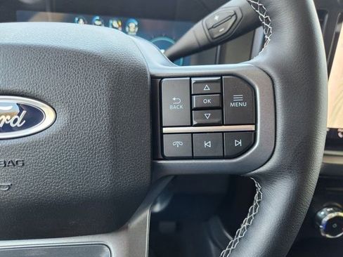 Used 2026 Ford F250 Lariat w/ Chrome Package image 31