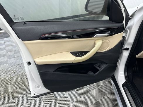 Used 2018 BMW X1 sDrive28i FWD image 11