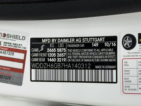 Used 2017 Mercedes-Benz E 400 4MATIC Wagon image 53