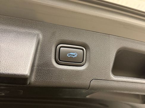 Used 2022 Hyundai Santa Fe SEL w/ Convenience + Premium Package FWD image 26