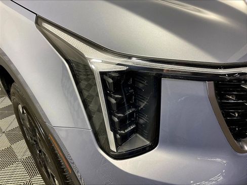 Certified 2025 Kia Sorento S AWD/4WD image 32