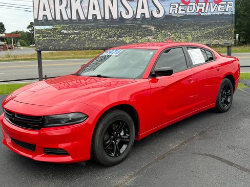 Used 2023 Dodge Charger SXT w/ Cold Weather Package RWD image 1