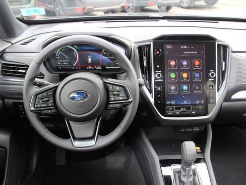 Certified 2025 Subaru Forester Limited image 20