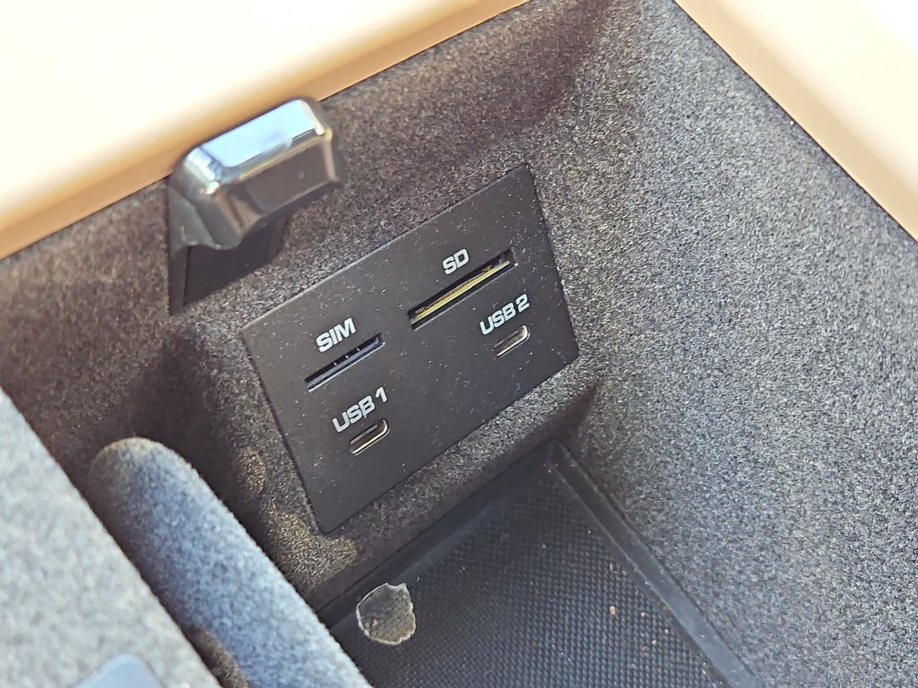 Certified 2026 Porsche Macan AWD/4WD image 20