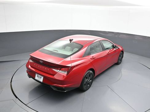 Certified 2021 Hyundai Elantra SEL FWD image 37