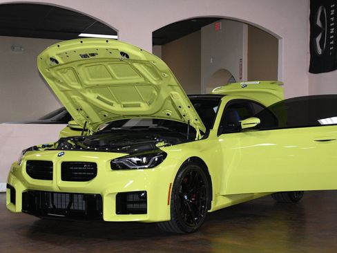 Used 2025 BMW M2 w/ Lighting Package RWD image 90
