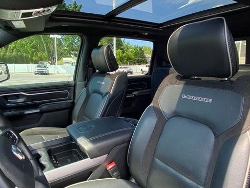 Used 2023 RAM 1500 Laramie AWD/4WD image 14