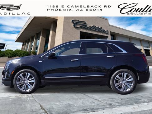 Certified 2025 Cadillac XT5 Premium Luxury image 2