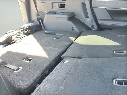 Used 2024 Hyundai Santa Fe Limited FWD image 39