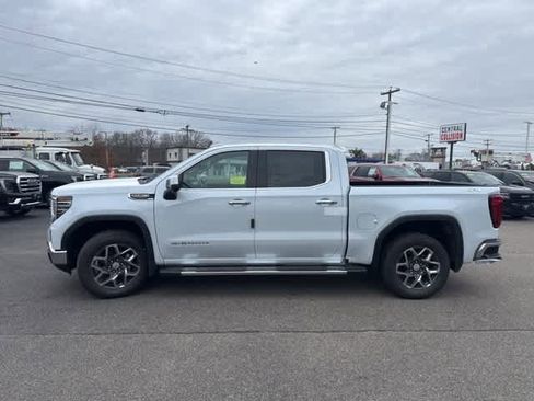 New 2026 GMC Sierra 1500 SLT w/ SLT Premium Plus Package image 4