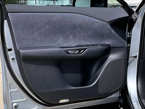 New 2026 Lexus RZ 450e AWD image 10