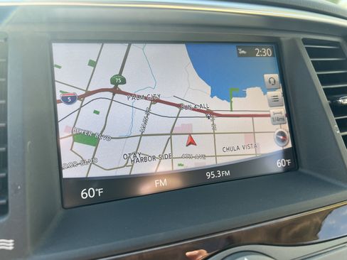 Used 2018 Nissan Armada SL w/ Premium Package image 23