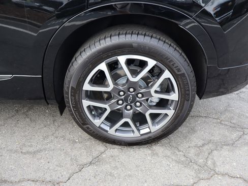 Used 2024 Chevrolet Blazer RS w/ Driver Confidence II Package image 40